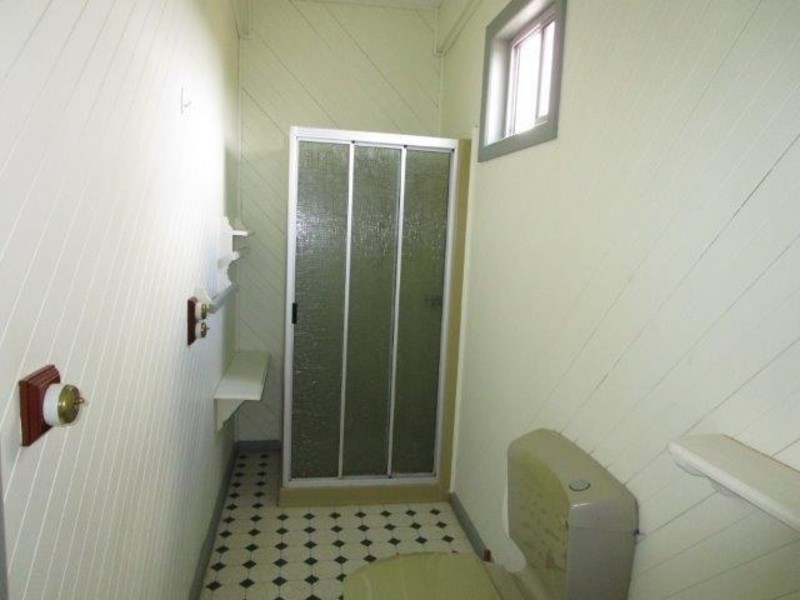 33 McCracken Avenue, Donald VIC 3480