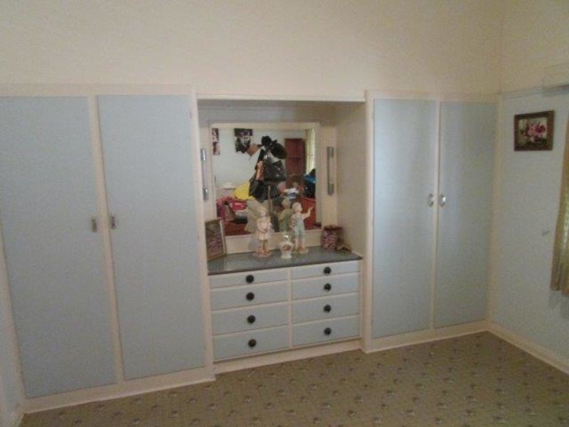 43 Devereux Street, Warracknabeal VIC 3393