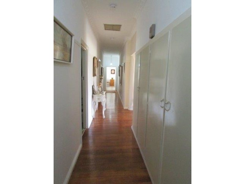 43 Devereux Street, Warracknabeal VIC 3393