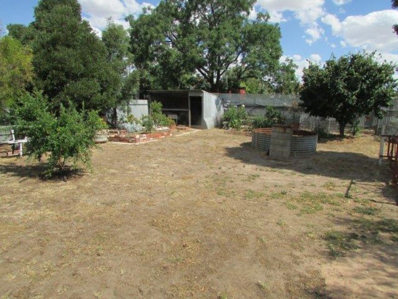 43 Devereux Street, Warracknabeal VIC 3393