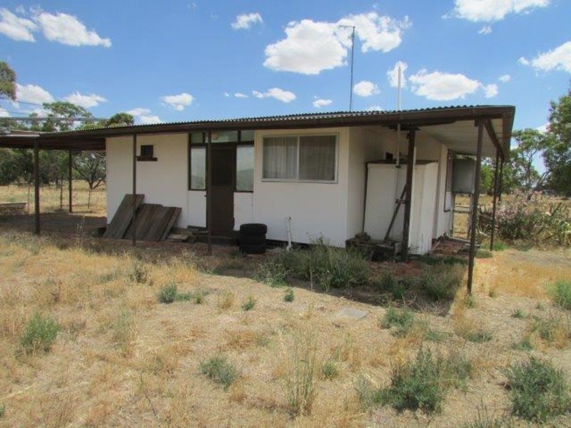 113 Government Road, Warracknabeal VIC 3393