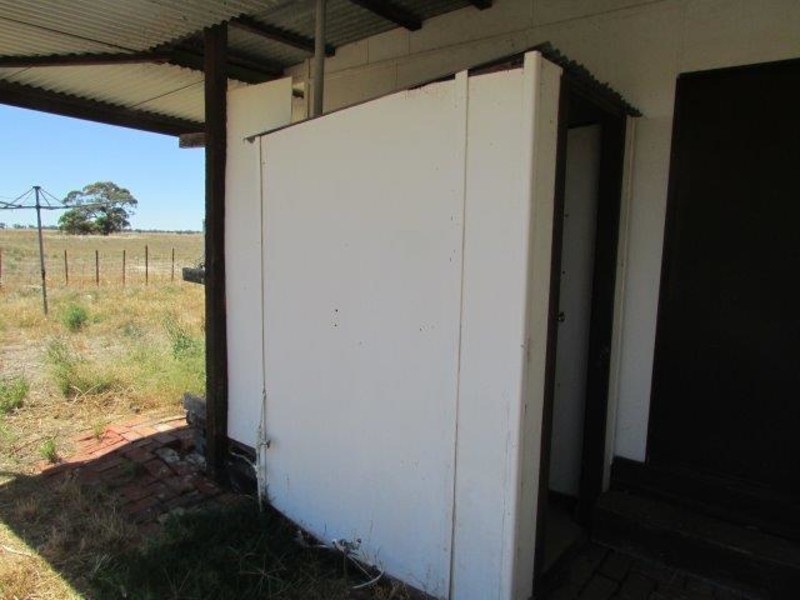 113 Government Road, Warracknabeal VIC 3393