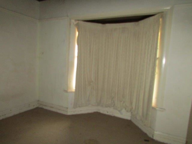 30 McCulloch Streeet, Donald VIC 3480