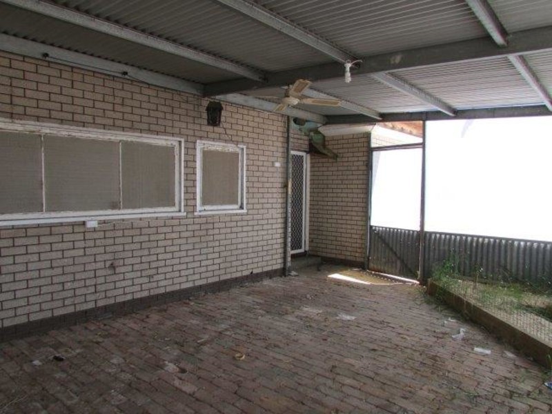 81 Jamouneau Street, Warracknabeal VIC 3393