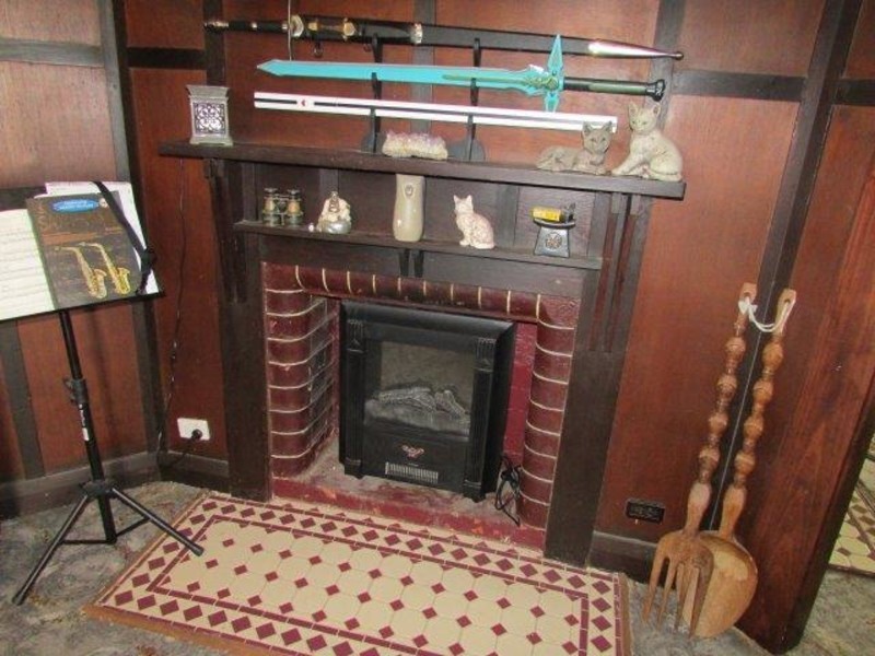 29 Molyneaux Street, Warracknabeal VIC 3393