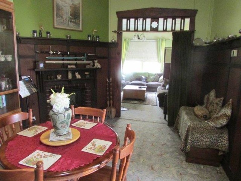 29 Molyneaux Street, Warracknabeal VIC 3393