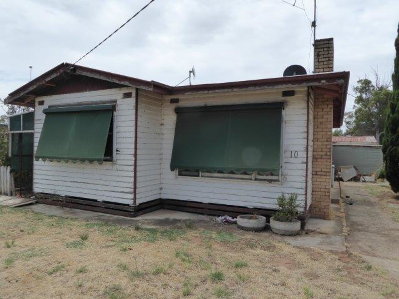 10 Aitkin Avenue, Donald VIC 3480