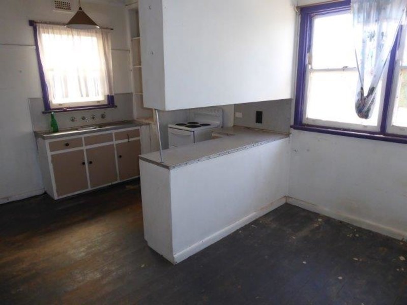 10 Aitkin Avenue, Donald VIC 3480