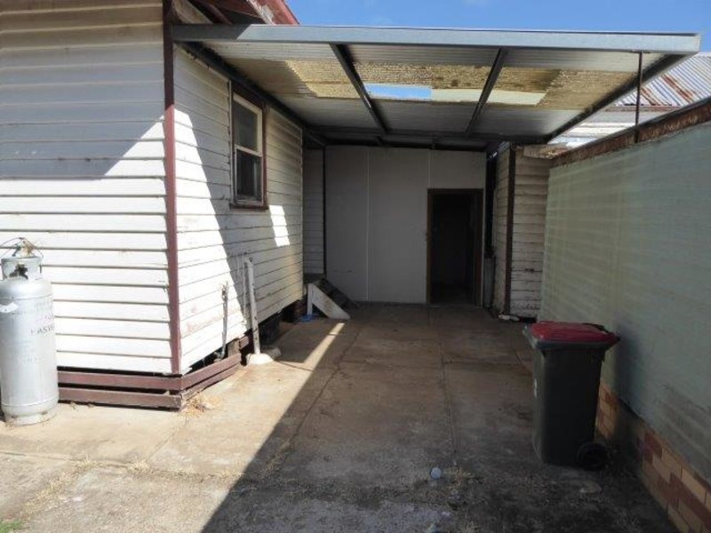 10 Aitkin Avenue, Donald VIC 3480