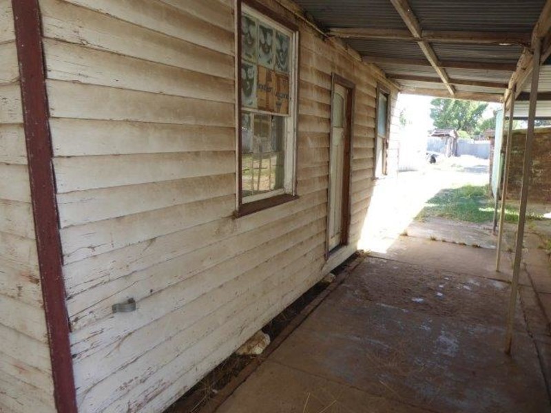 10 Aitkin Avenue, Donald VIC 3480