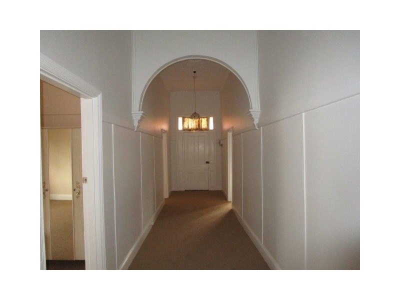 2 Inglewood Road, St Arnaud VIC 3478