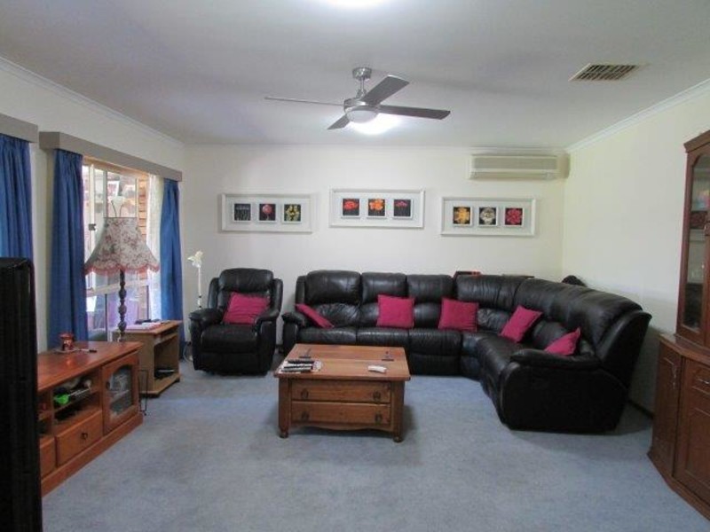 22 Asquith Reserve, Warracknabeal VIC 3393