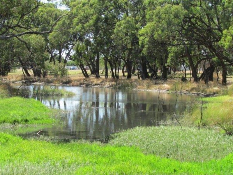 22 Asquith Reserve, Warracknabeal VIC 3393