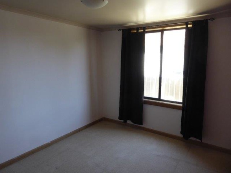 48 Walker Street, Donald VIC 3480