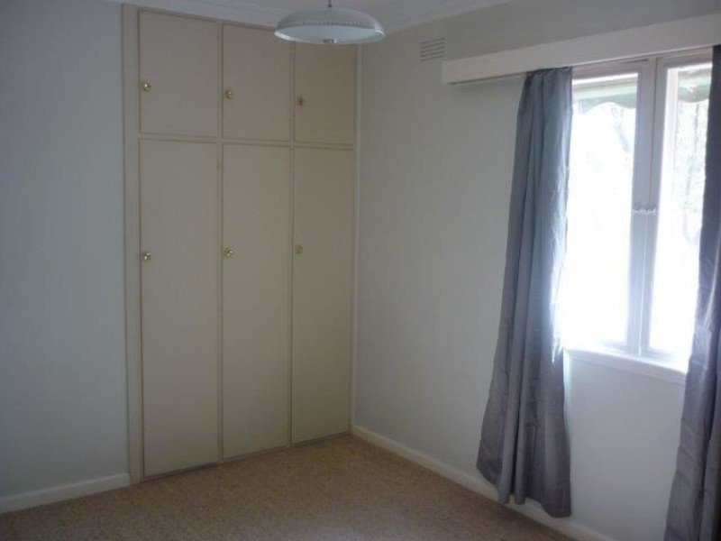 130 Anderson Street, Warracknabeal VIC 3393