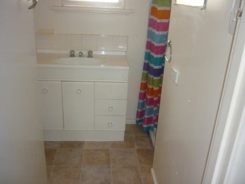 130 Anderson Street, Warracknabeal VIC 3393