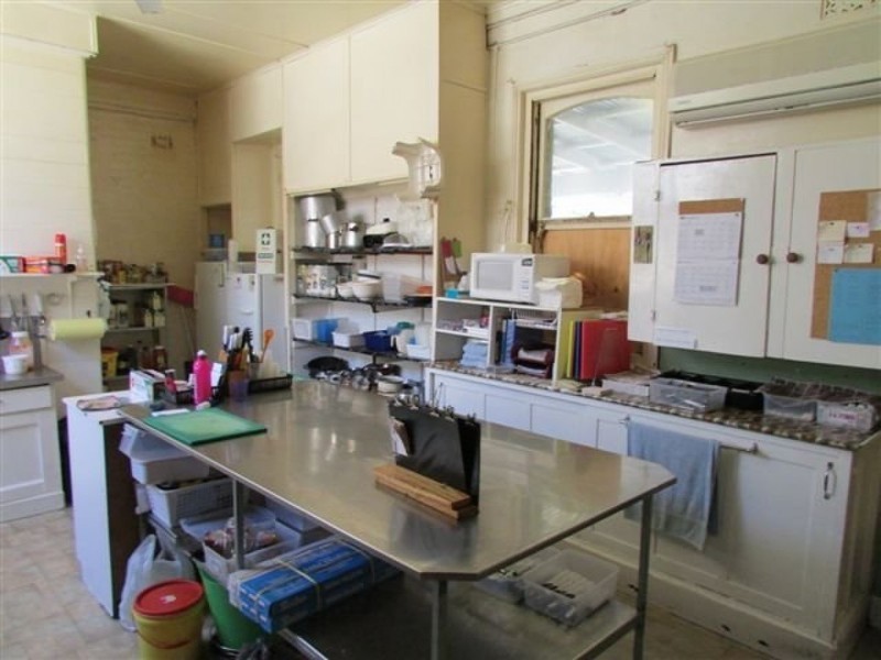 144 Scott Street, Warracknabeal VIC 3393