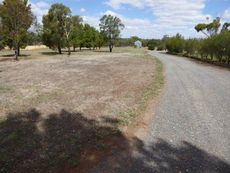 164 A. Campbell Road, Jeffcott North, Donald VIC 3480