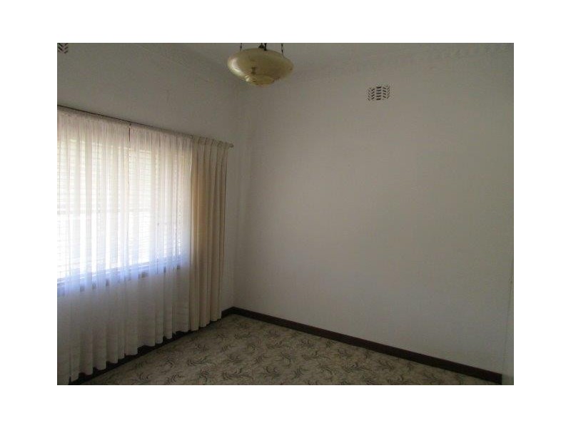 24 Houston Street, Donald VIC 3480