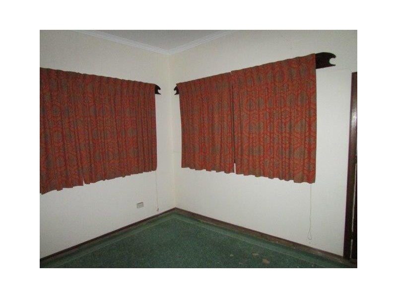 24 Houston Street, Donald VIC 3480