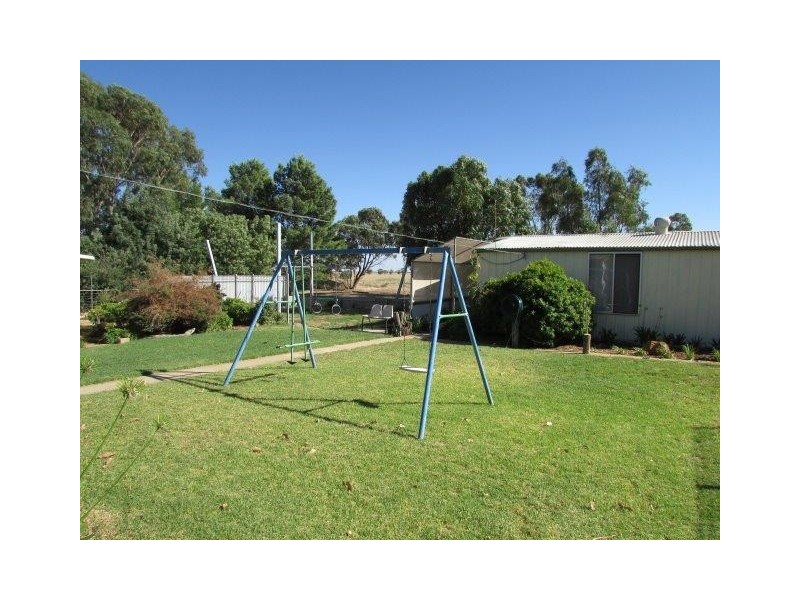 258 Aubrey Road, Warracknabeal VIC 3393