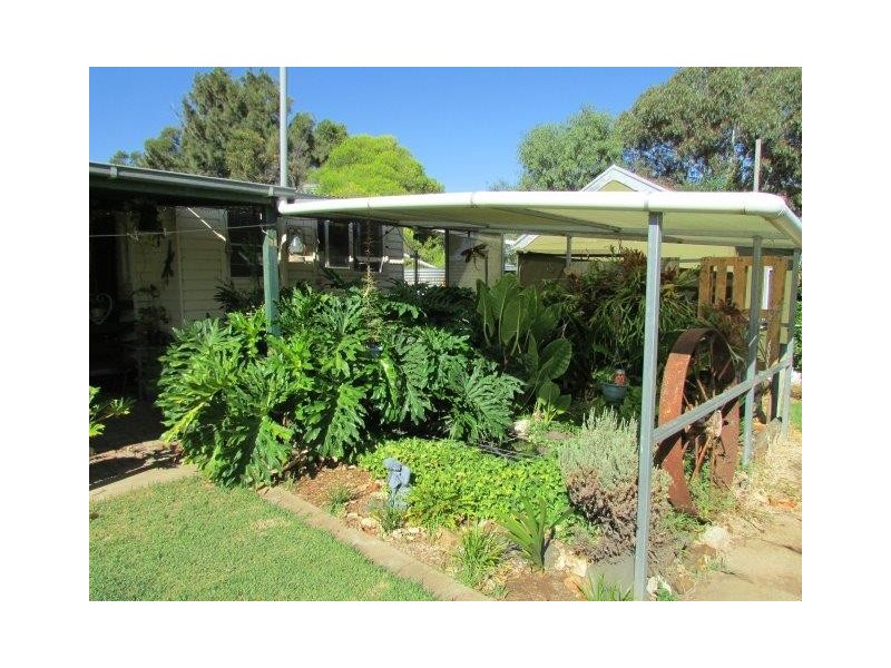 258 Aubrey Road, Warracknabeal VIC 3393