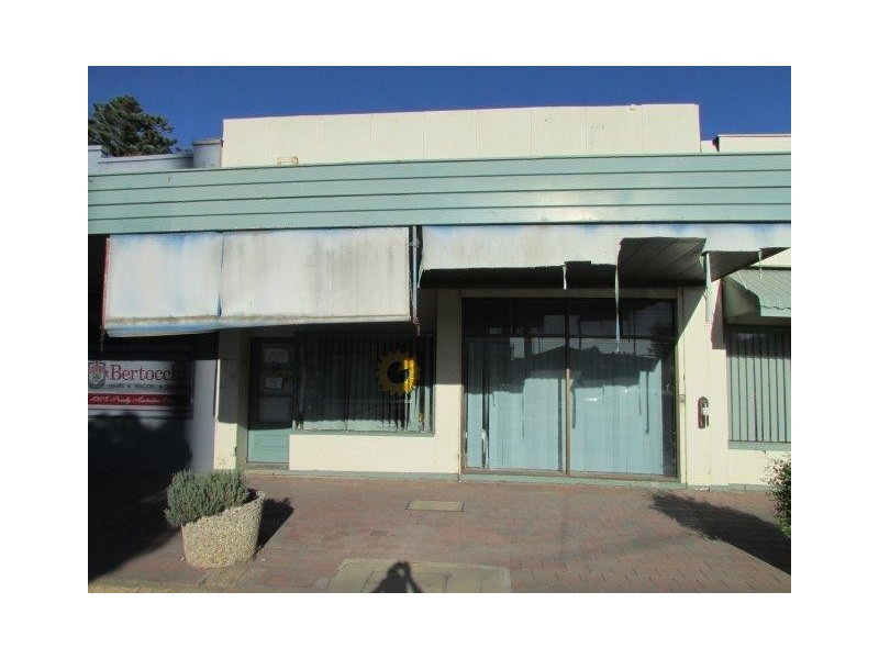 134-136 Scott Street, Warracknabeal VIC 3393