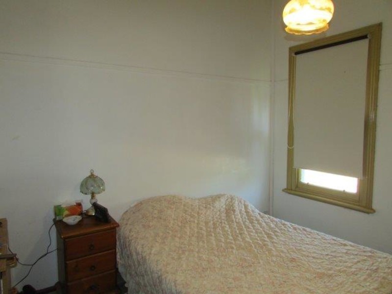 67 Devereux Street, Warracknabeal VIC 3393