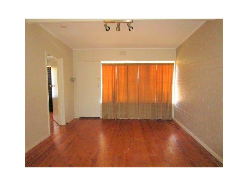 3/9 Camp Street, Donald VIC 3480