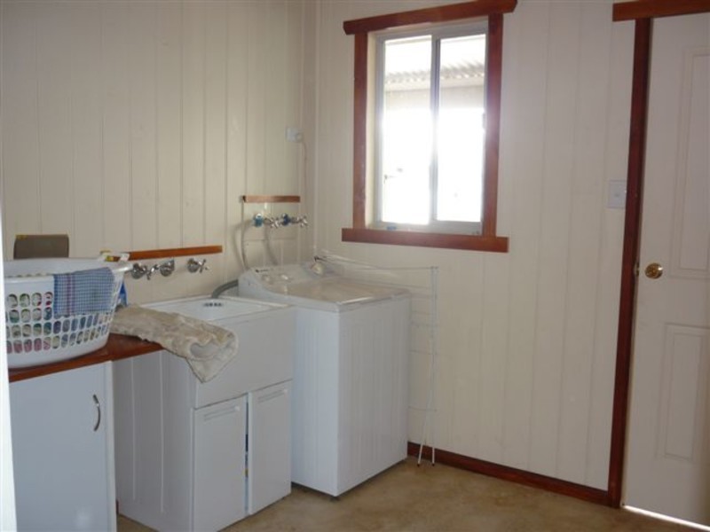 203 Woods Street, Donald VIC 3480