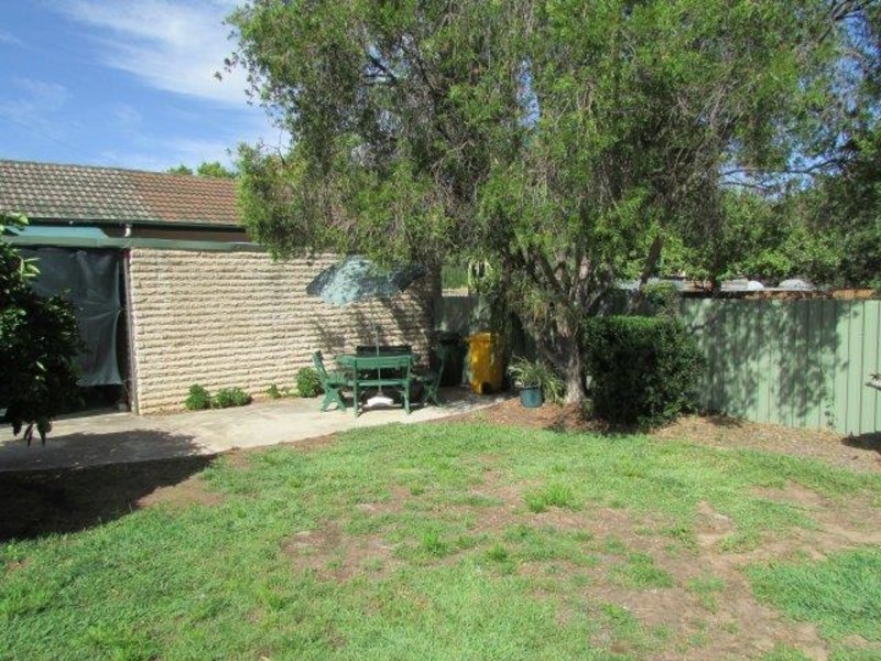 45 Gardiner Street, Warracknabeal VIC 3393