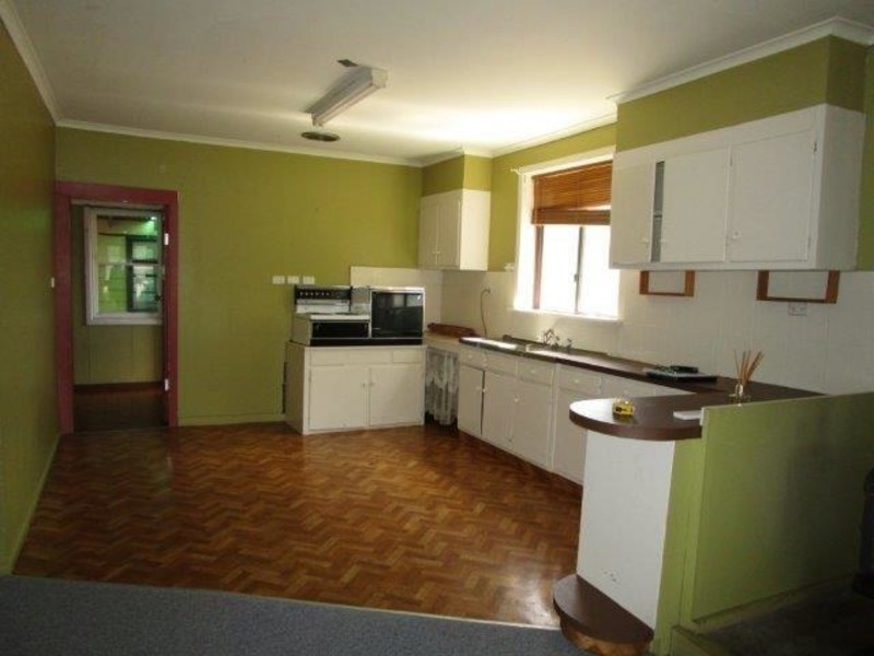 23 Napier Street, Donald VIC 3480