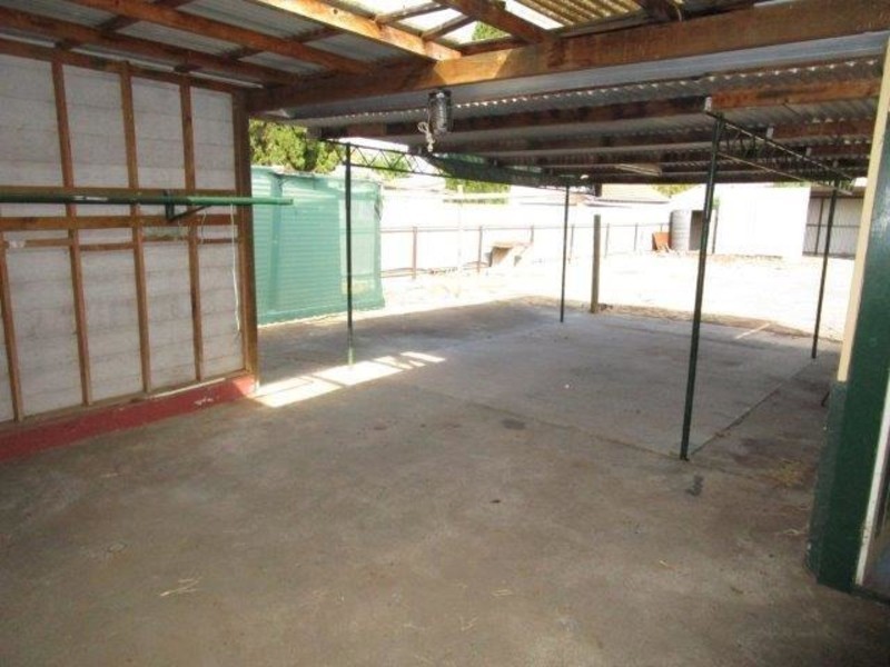 23 Napier Street, Donald VIC 3480