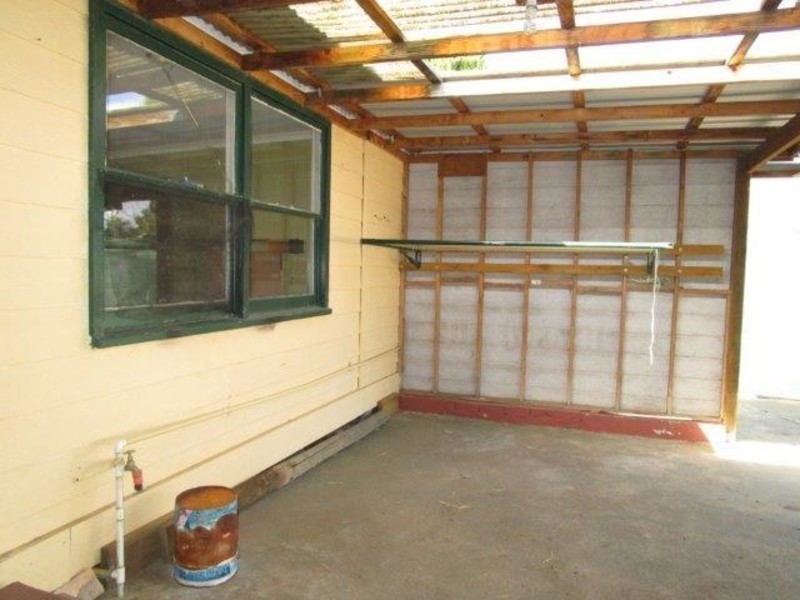 23 Napier Street, Donald VIC 3480