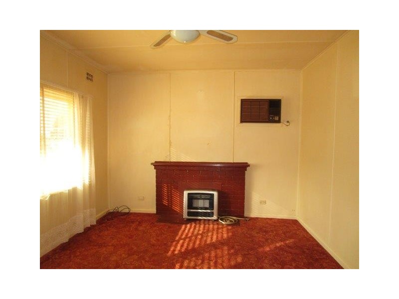 23 Elizabeth Street, Donald VIC 3480