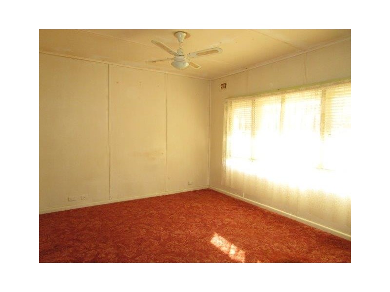 23 Elizabeth Street, Donald VIC 3480