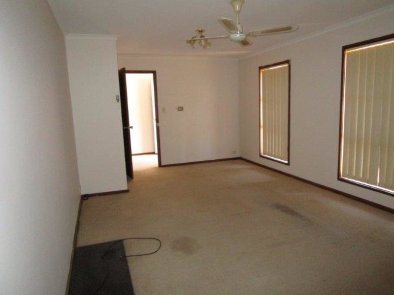 13 Allen Street, Donald VIC 3480