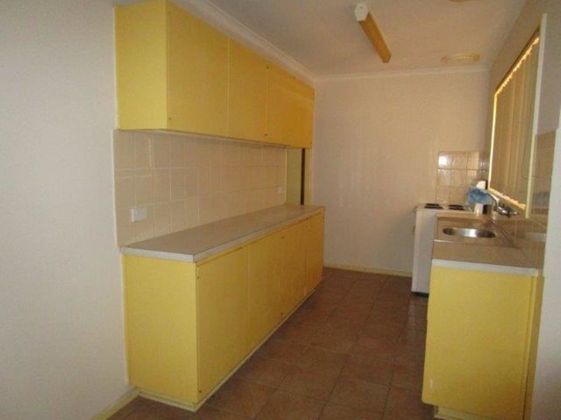 13 Allen Street, Donald VIC 3480