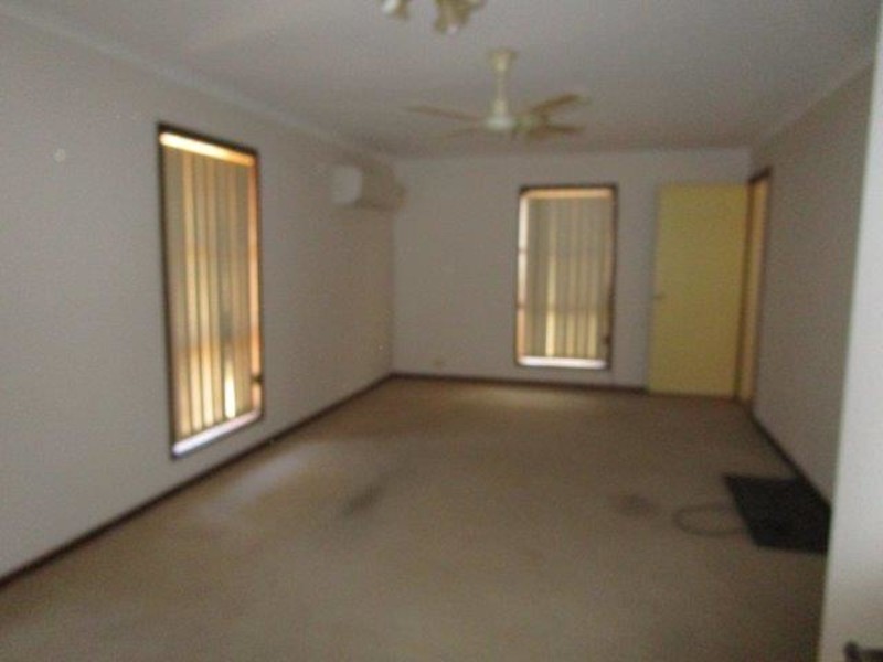 13 Allen Street, Donald VIC 3480