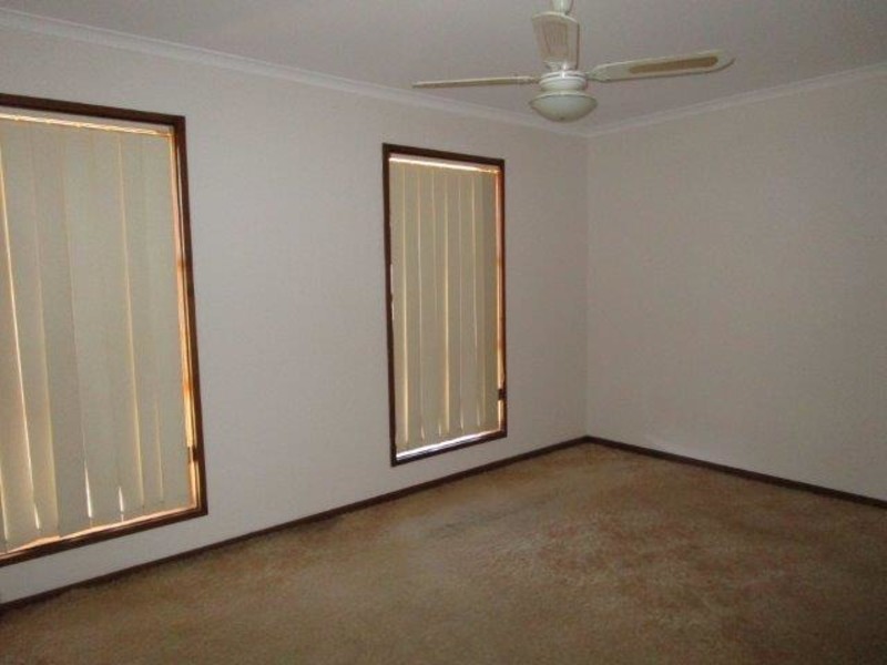 13 Allen Street, Donald VIC 3480