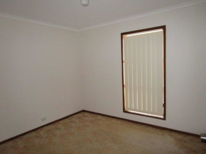 13 Allen Street, Donald VIC 3480