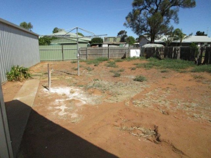 13 Allen Street, Donald VIC 3480