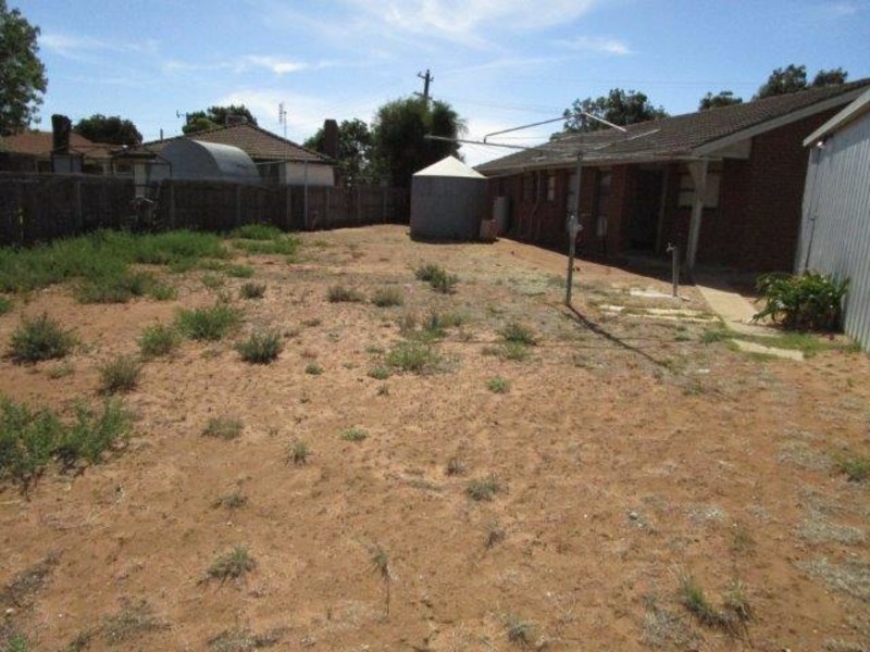 13 Allen Street, Donald VIC 3480