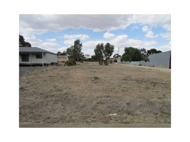 36 Railway Street, Rainbow VIC 3424