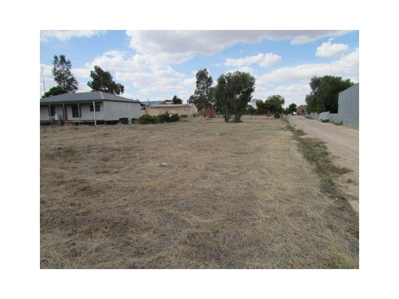 36 Railway Street, Rainbow VIC 3424