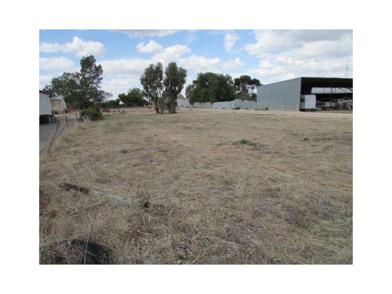 36 Railway Street, Rainbow VIC 3424