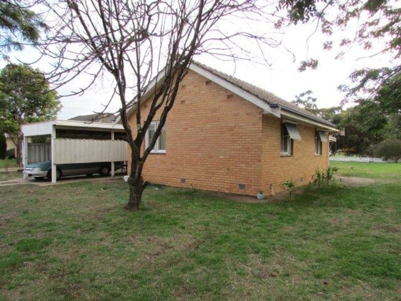 130 Anderson Street, Warracknabeal VIC 3393