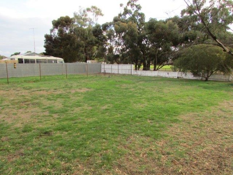130 Anderson Street, Warracknabeal VIC 3393