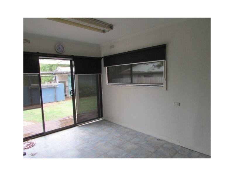 64 & 64A Woods Street, Donald VIC 3480