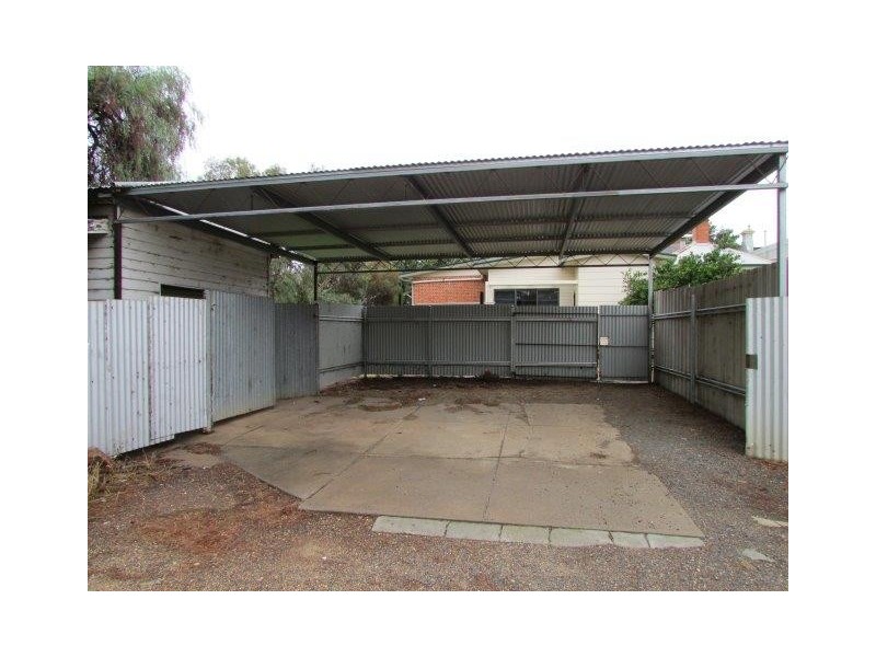 64 & 64A Woods Street, Donald VIC 3480